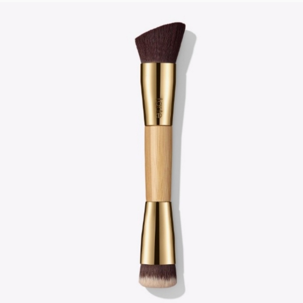 Tarte Dual-Ended contour brush.